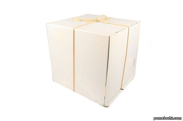 Коробка для торта 46 х 46 х 25см біла