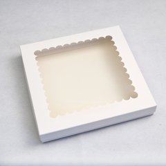 Коробка для пряника с окном 21 х 21 х 3см белая