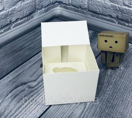 Коробка для 1-го кексу з віконцем Метелик 10 х 10 х 9 см Біла