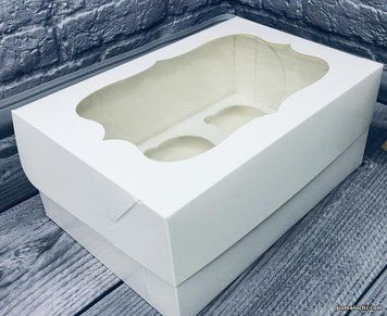 Коробка для 6-ти кексов с окошком 25 х 17х 11см Белая